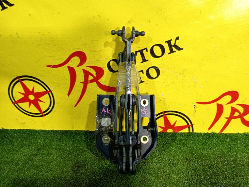 петля (шарнир крышки багажника), 350 рублей, Красноярск