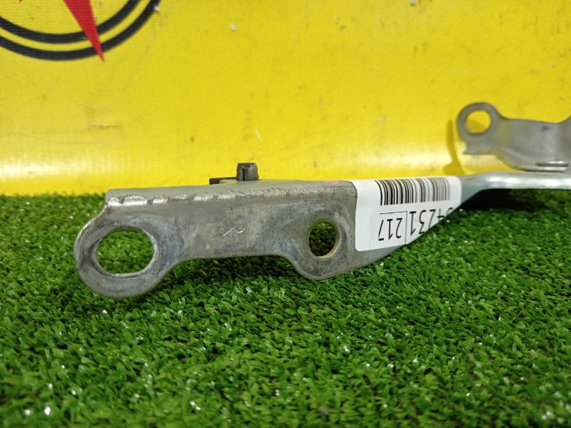 Петля капота, 250 рублей, Красноярск