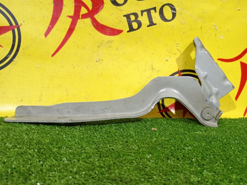 Петля капота, 300 рублей, Красноярск