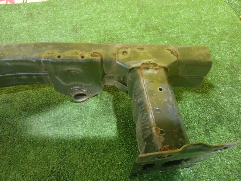 Усилитель бампера, 1800 рублей, Красноярск