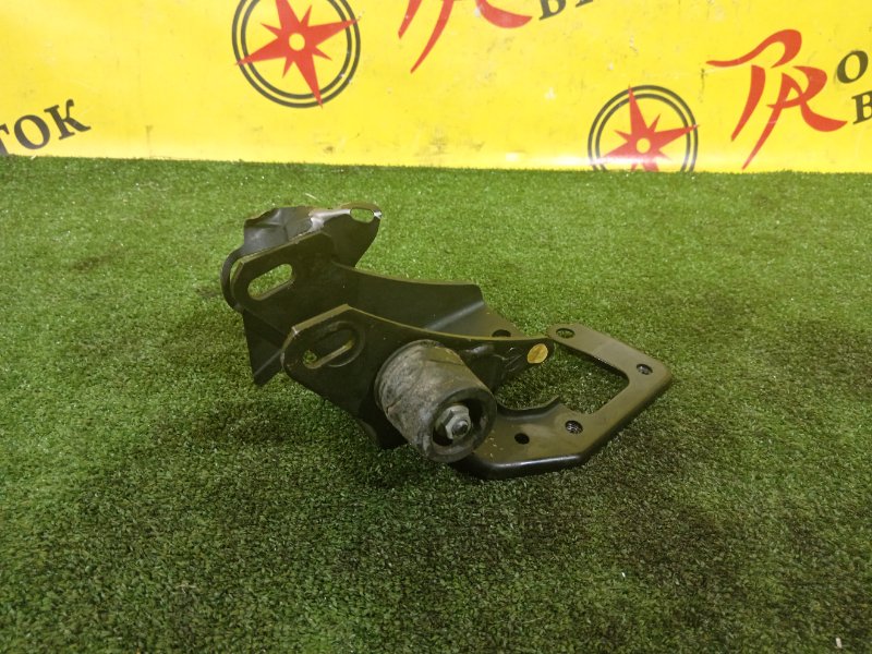 кронштейн кпп, 300 рублей, Красноярск