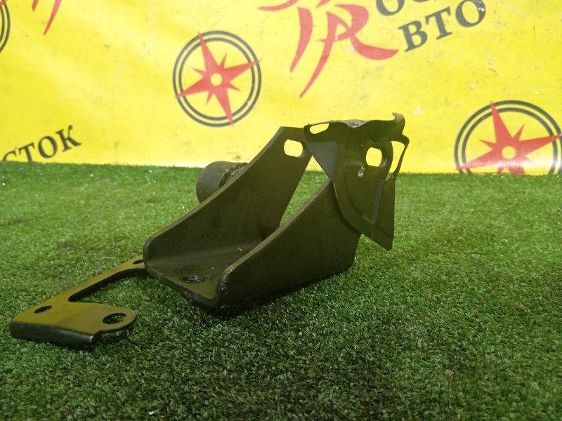 кронштейн кпп, 300 рублей, Красноярск