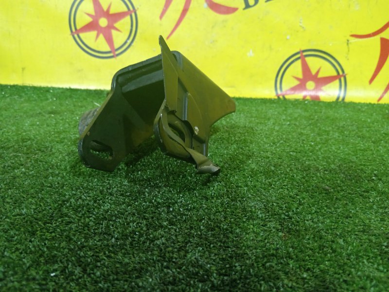 кронштейн кпп, 300 рублей, Красноярск