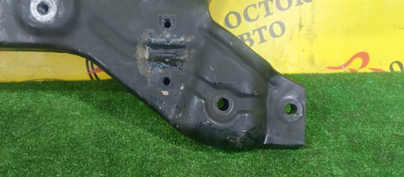 балка поперечная, 2000 рублей, Красноярск