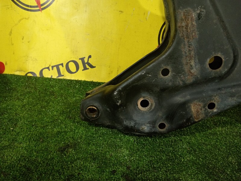 балка поперечная, 8500 рублей, Красноярск