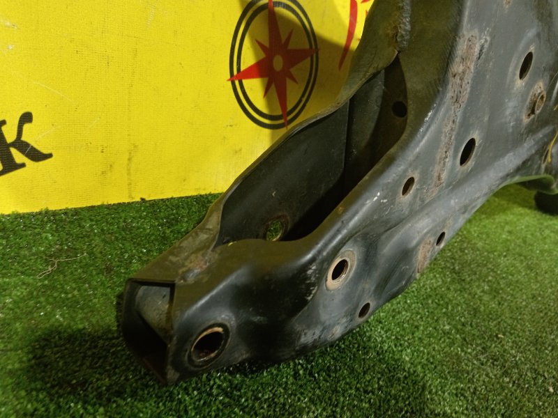 балка поперечная, 8500 рублей, Красноярск