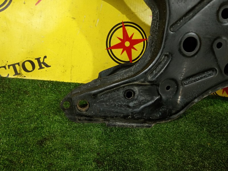 балка поперечная, 2000 рублей, Красноярск