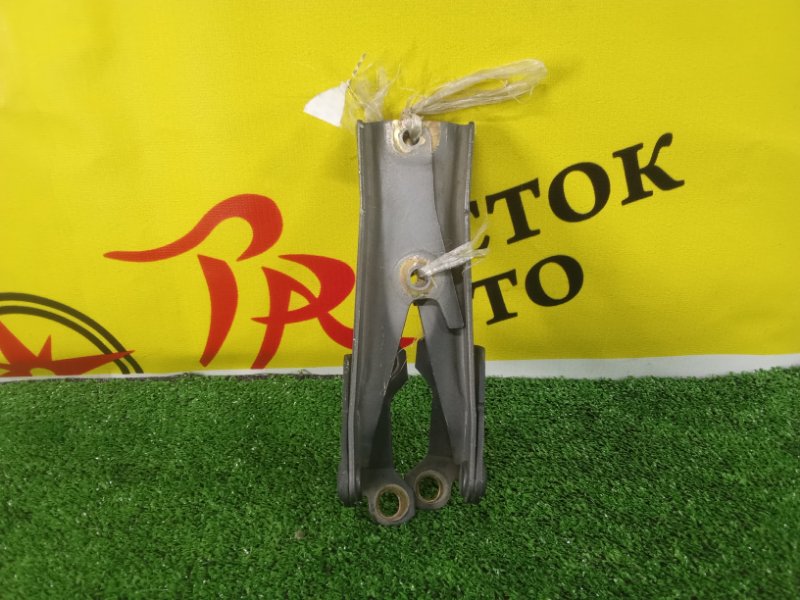 Петля капота, 300 рублей, Красноярск