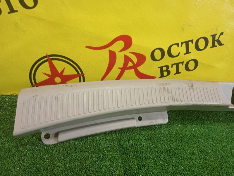 Накладка багажника, 400 рублей, Красноярск