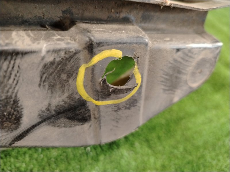 Подкрылок, 1500 рублей, Красноярск