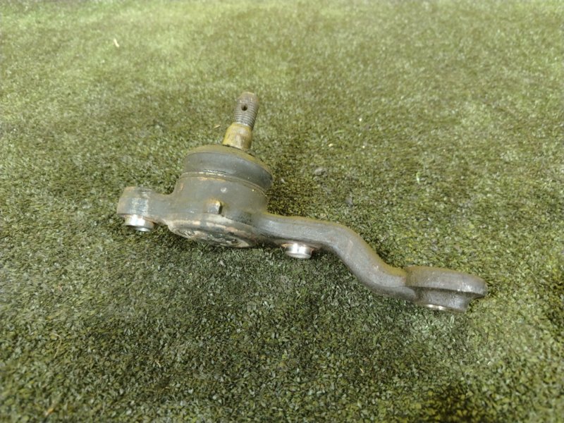 Шаровая опора, 1000 рублей, Красноярск