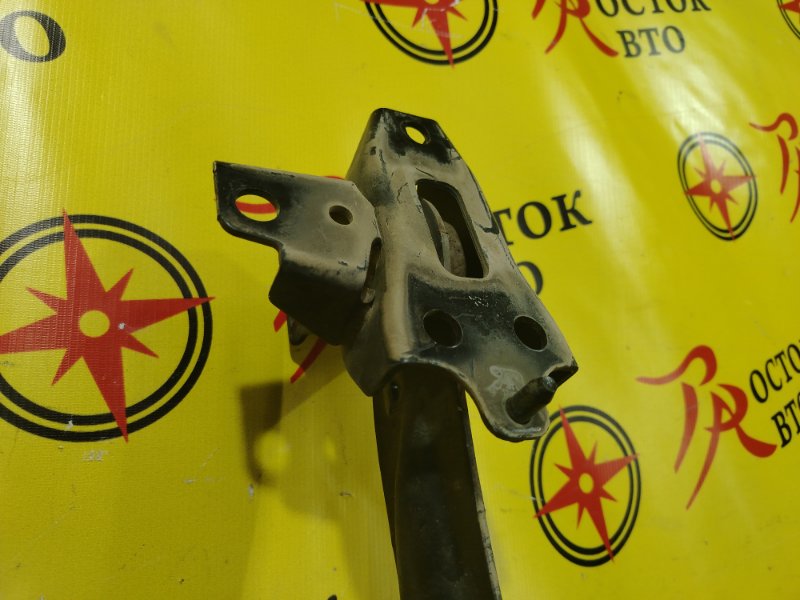 балка поперечная, 1000 рублей, Красноярск