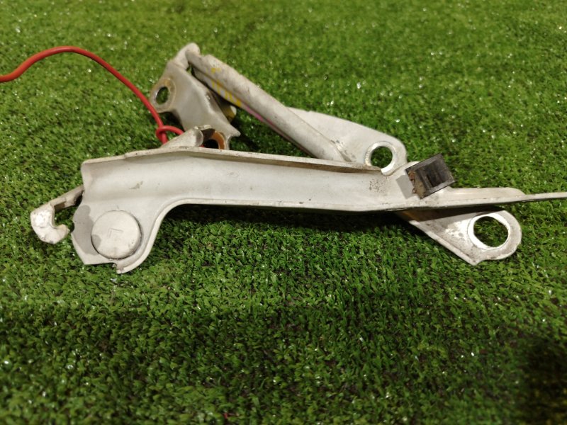 Петля капота, 400 рублей, Красноярск