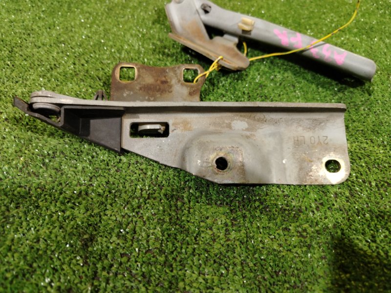 Петля капота, 300 рублей, Красноярск