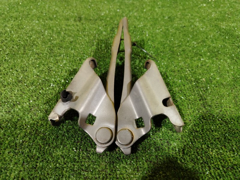 Петля капота, 300 рублей, Красноярск