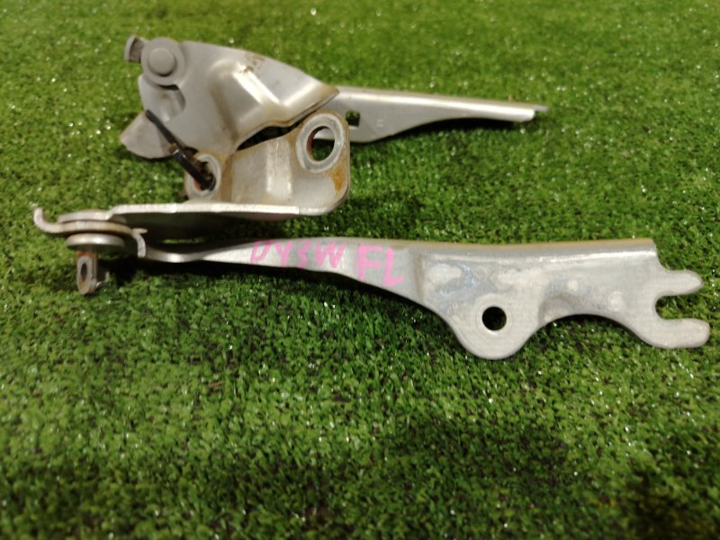 Петля капота, 200 рублей, Красноярск