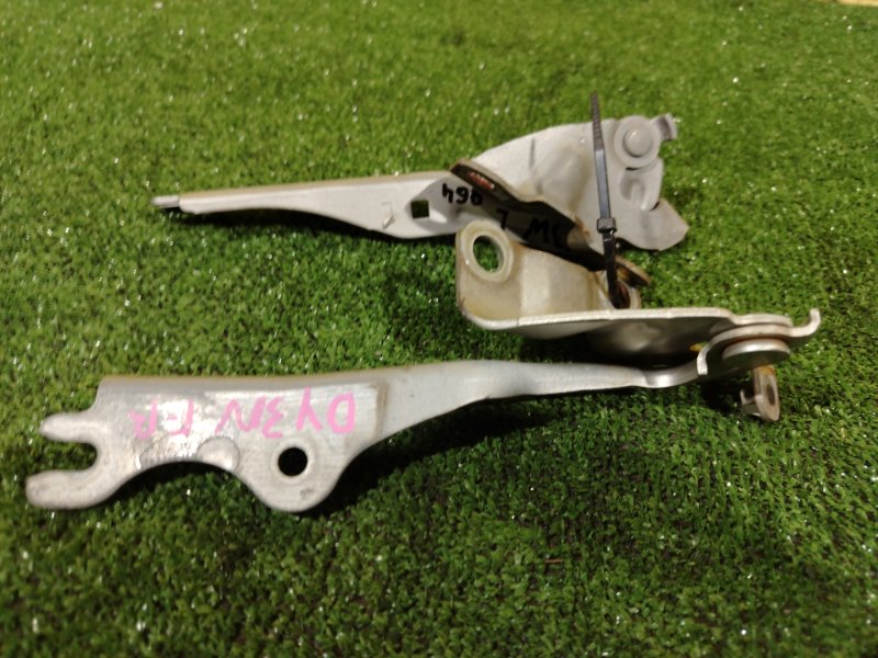 Петля капота, 200 рублей, Красноярск