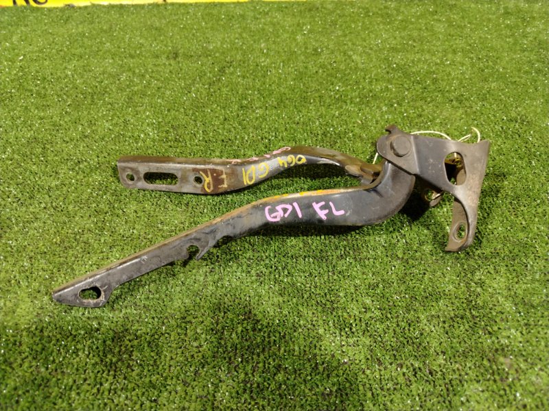 Петля капота, 300 рублей, Красноярск