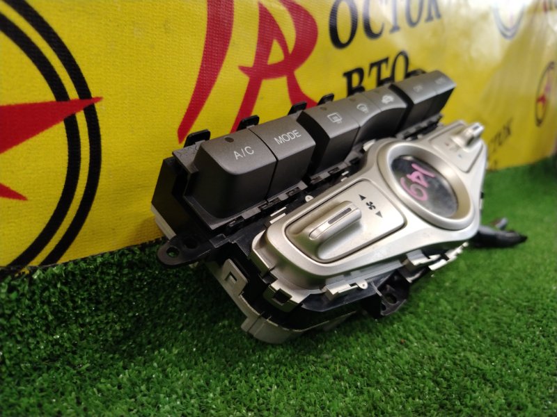 Блок управления климат-контролем, 300 рублей, Красноярск