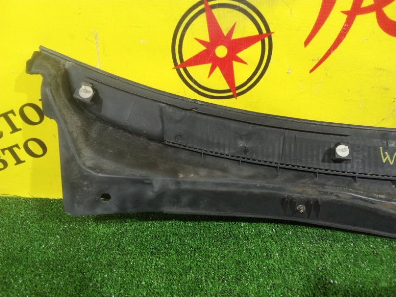 Решетка под лобовое стекло, 300 рублей, Красноярск