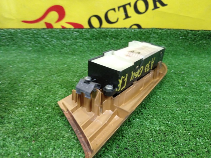 Блок управления стеклоподъемниками, 300 рублей, Красноярск