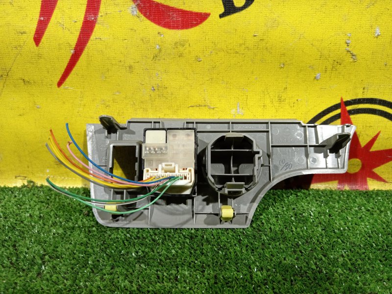 Блок управления зеркалами, 200 рублей, Красноярск