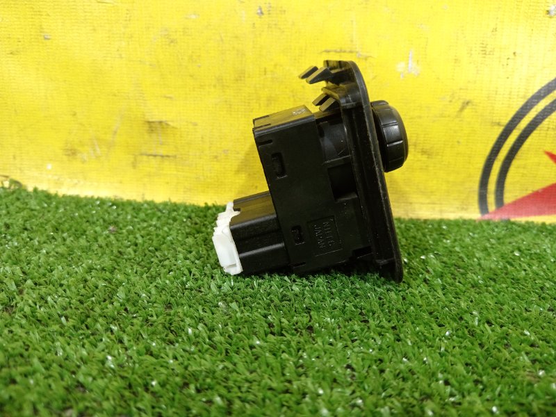 Блок управления зеркалами, 200 рублей, Красноярск