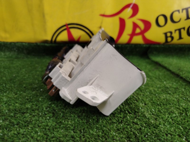 пластиковые детали салона, 200 рублей, Красноярск