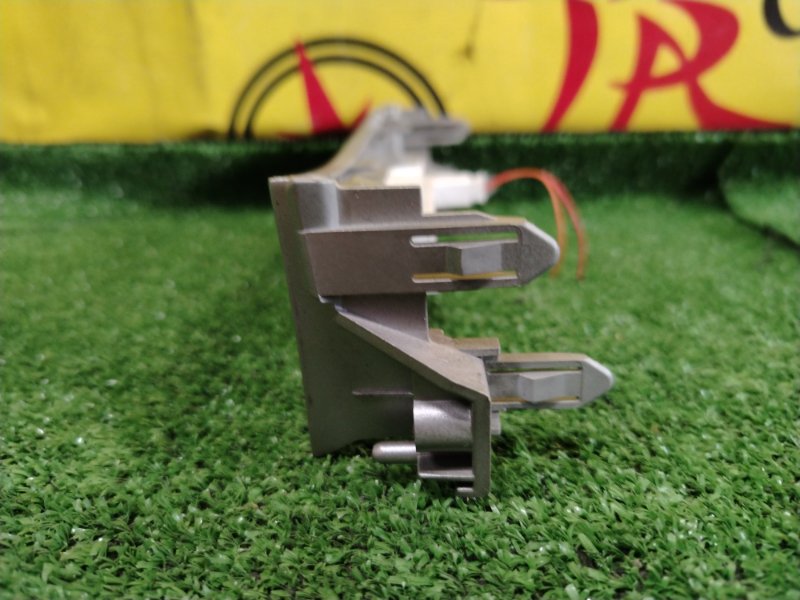 пластиковые детали салона, 300 рублей, Красноярск