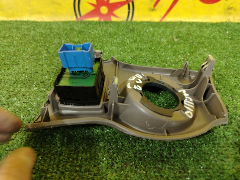 Блок управления зеркалами, 300 рублей, Красноярск