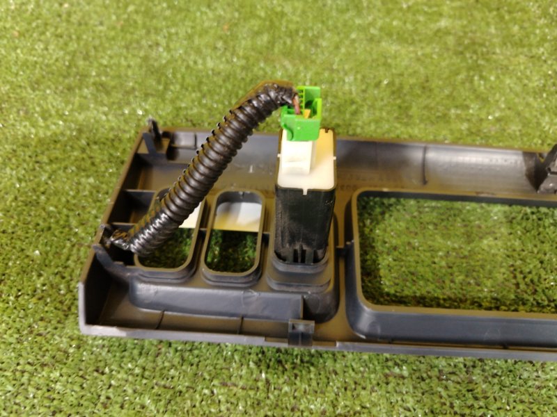 пластиковые детали салона, 300 рублей, Красноярск