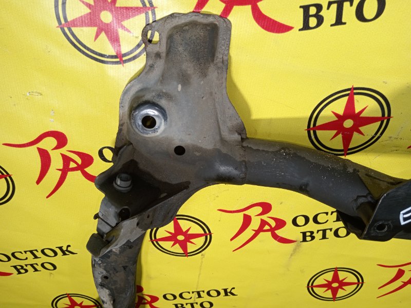 балка поперечная, 2000 рублей, Красноярск