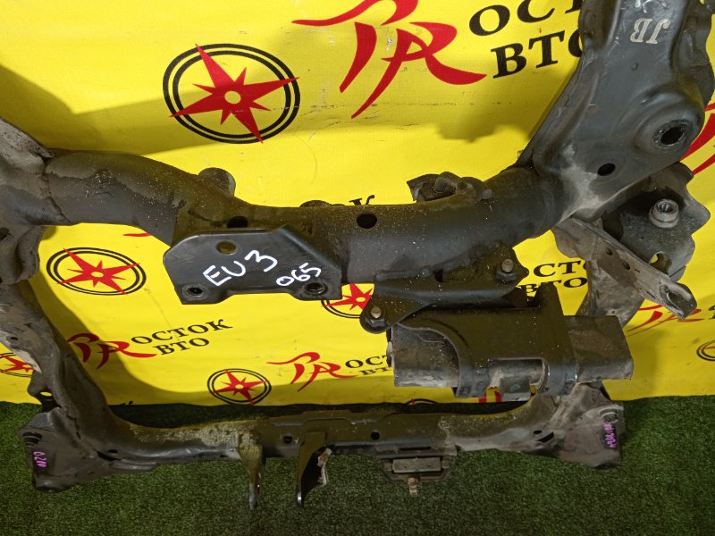 балка поперечная, 2000 рублей, Красноярск