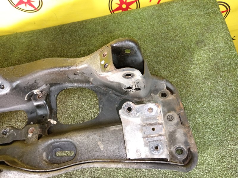 балка поперечная, 1000 рублей, Красноярск