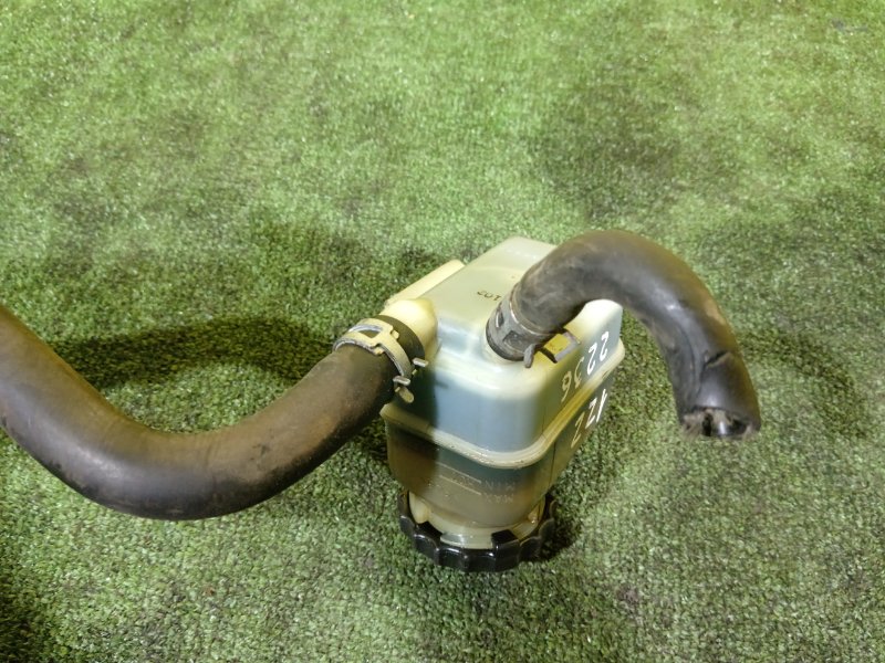 бачок гидроусилителя, 200 рублей, Красноярск