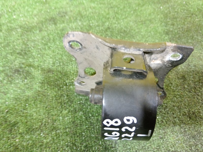 Подушка двигателя, 200 рублей, Красноярск