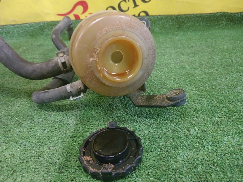 бачок гидроусилителя, 200 рублей, Красноярск