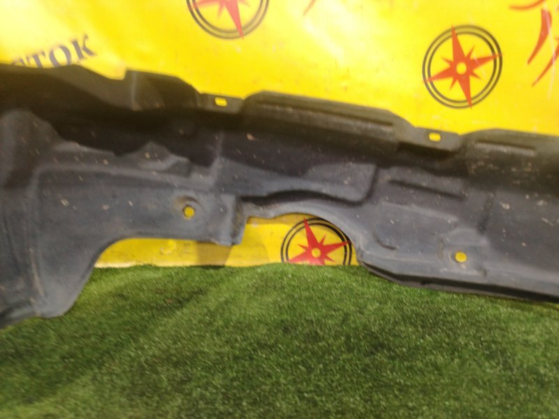 Подкрылок, 300 рублей, Красноярск