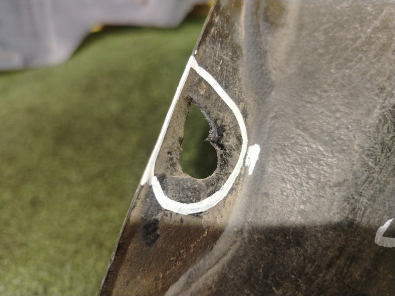 Подкрылок, 300 рублей, Красноярск