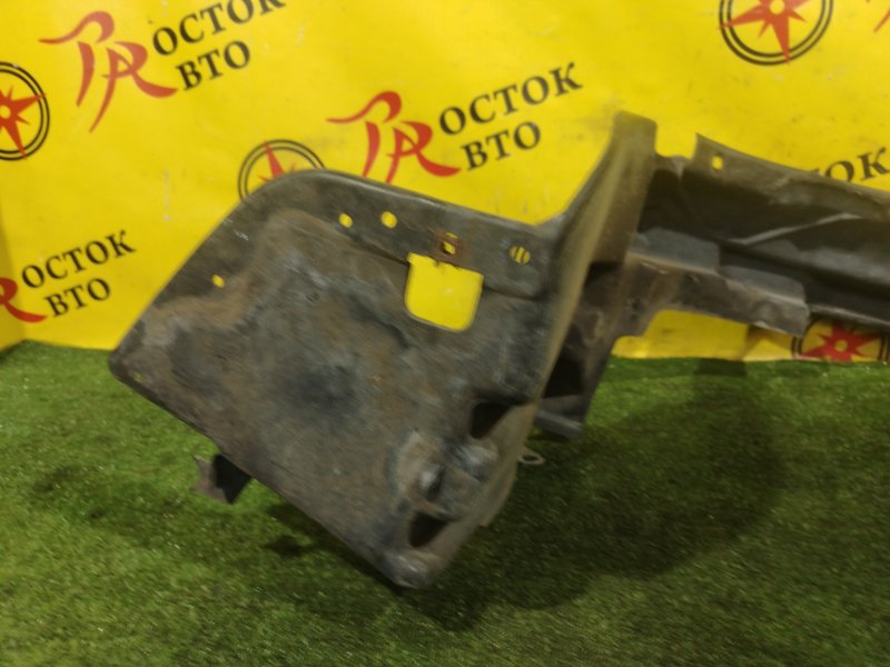 Подкрылок, 400 рублей, Красноярск