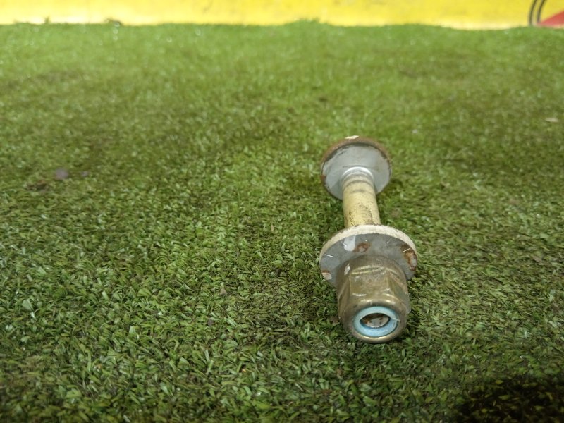 Болт развальный, 300 рублей, Красноярск