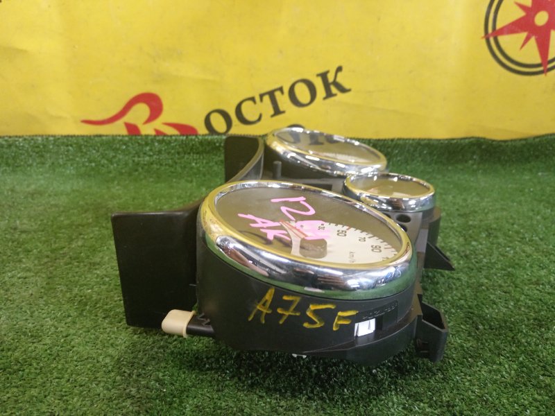 Панель приборов, 800 рублей, Красноярск