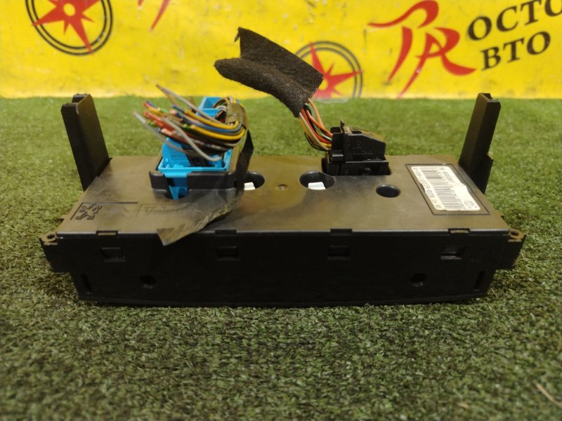 Блок управления климат-контролем, 1000 рублей, Красноярск