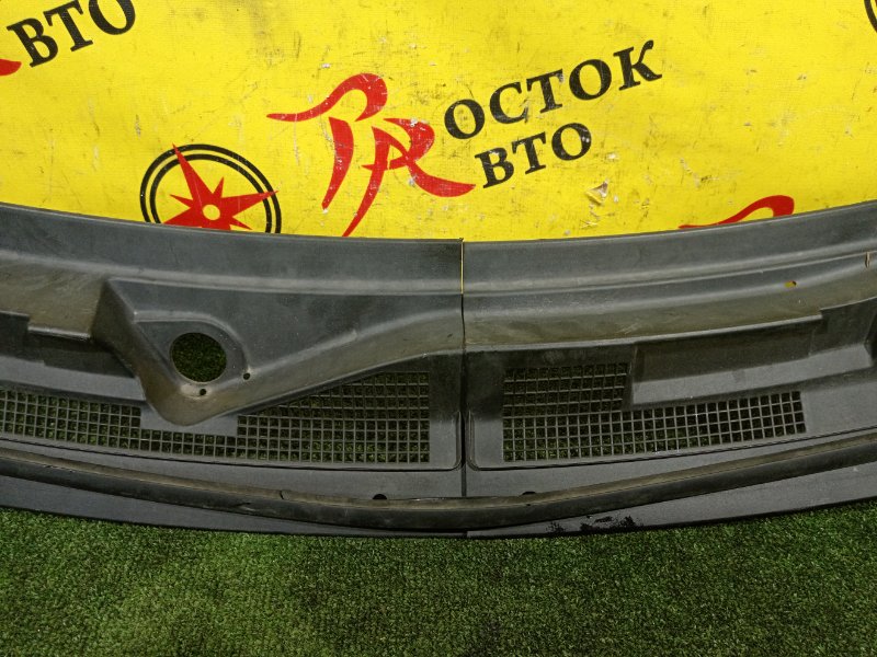 Решетка под лобовое стекло, 800 рублей, Красноярск