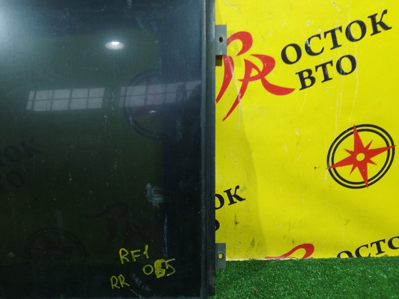 стекло боковое, 4000 рублей, Красноярск