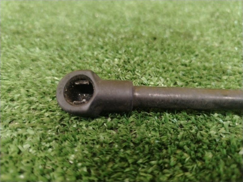 Амортизатор капота, 600 рублей, Красноярск