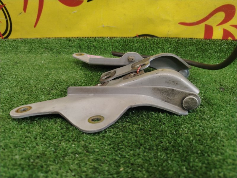 Петля капота, 300 рублей, Красноярск