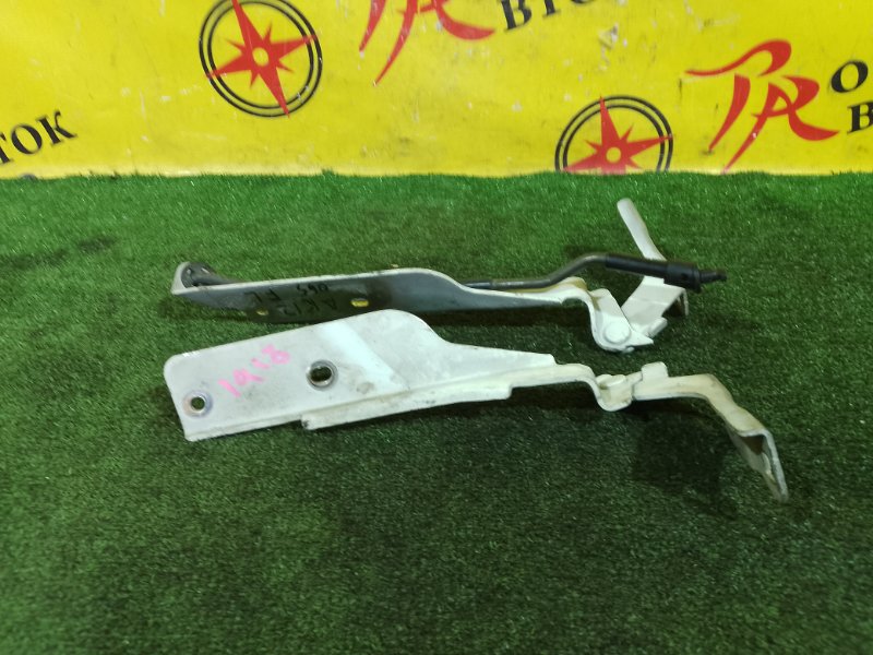 Петля капота, 300 рублей, Красноярск