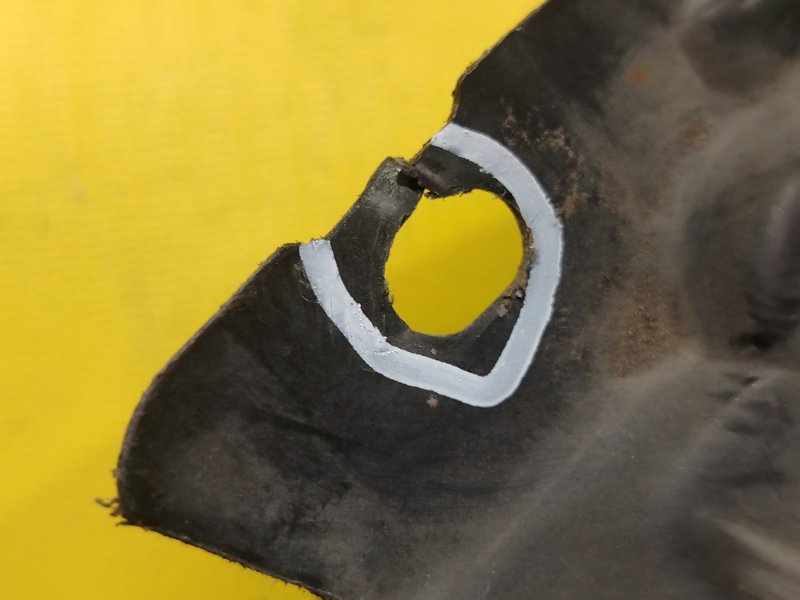 Подкрылок, 1300 рублей, Красноярск