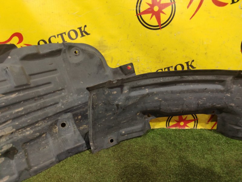 Подкрылок, 1300 рублей, Красноярск